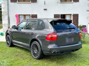 Porsche Cayenne GTS Porsche Design Edition 3 N°513/1000 - 2010