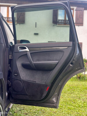 Porsche Cayenne GTS Porsche Design Edition 3 N°513/1000 - 2010