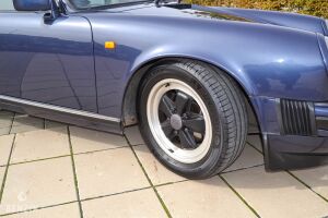 Porsche 911 Type G Carrera 3.2 Cabriolet - 1984