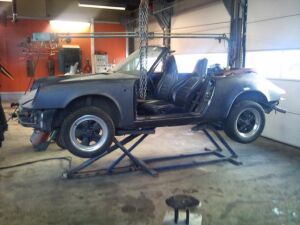 Porsche 911 Type G Carrera 3.2 Cabriolet - 1984