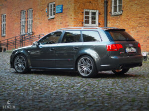 Audi RS4 Avant B7 - 2007