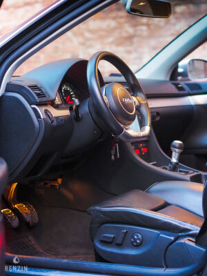 Audi RS4 Avant B7 - 2007