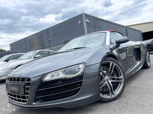 Audi R8 V10 Spyder - 2012