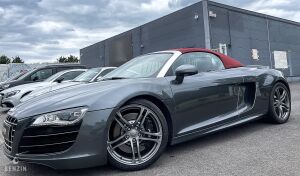 Audi R8 V10 Spyder - 2012