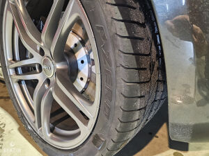 Audi R8 V10 Spyder - 2012