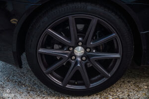 Aston Martin V8 Vantage S - 2011