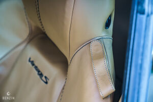 Aston Martin V8 Vantage S - 2011