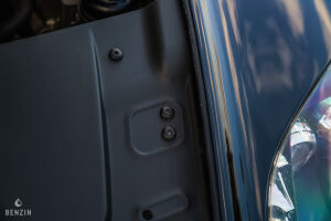 Aston Martin V8 Vantage S - 2011