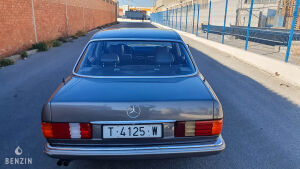 Mercedes-Benz 380 SE W126 - 1988