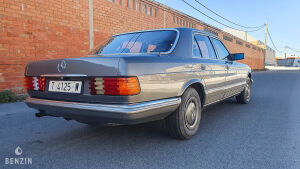 Mercedes-Benz 380 SE W126 - 1988