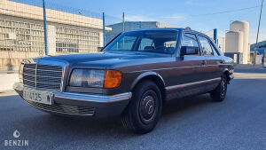Mercedes-Benz 380 SE W126 - 1988