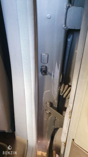 Mercedes-Benz 380 SE W126 - 1988