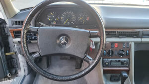 Mercedes-Benz 380 SE W126 - 1988
