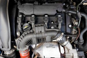 Citroën DS3 Cabrio Sport Chic 1ère main - 2015