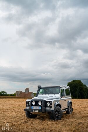 Land Rover Defender 90 Td4 Black Edition 25k km - 2014