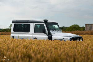 Land Rover Defender 90 Td4 Black Edition 25k km - 2014
