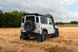 Land Rover Defender 90 Td4 Black Edition 25k km - 2014