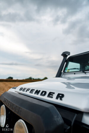 Land Rover Defender 90 Td4 Black Edition 25k km - 2014