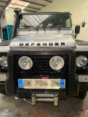 Land Rover Defender 90 Td4 Black Edition 25k km - 2014
