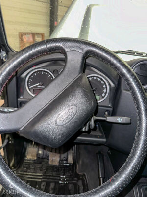 Land Rover Defender 90 Td4 Black Edition 25k km - 2014