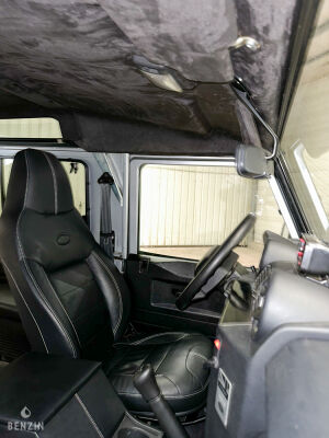 Land Rover Defender 90 Td4 Black Edition 25k km - 2014