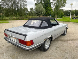 Mercedes-Benz 350 SL R107 - 1977