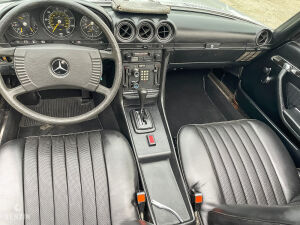 Mercedes-Benz 350 SL R107 - 1977