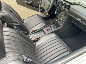 Mercedes-Benz 350 SL R107 - 1977
