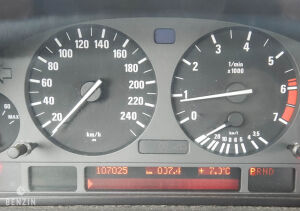 BMW 750iL e38 - 1997