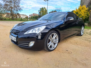 Hyundai Genesis Coupé 3.8 V6 - 2012