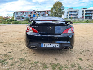 Hyundai Genesis Coupé 3.8 V6 - 2012