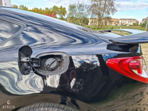 Hyundai Genesis Coupé 3.8 V6 - 2012