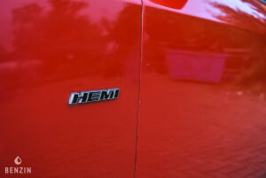 Dodge Challenger SRT - 2010 *Projet