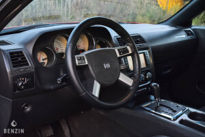 Dodge Challenger SRT - 2010 *Projet