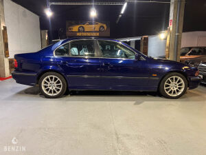 BMW 523i e39 - 1996