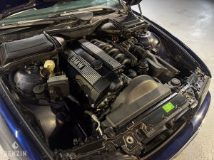BMW 523i e39 - 1996