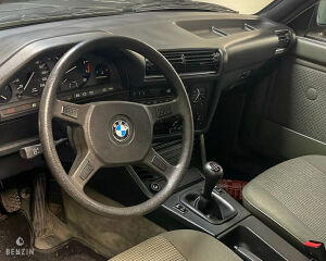 BMW 320i e30 - 1986