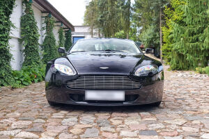 Aston Martin V8 Vantage - 2008