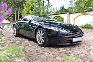 Aston Martin V8 Vantage - 2008