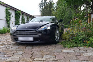 Aston Martin V8 Vantage - 2008