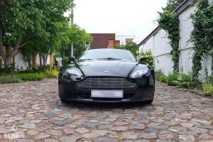 Aston Martin V8 Vantage - 2008