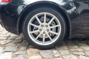 Aston Martin V8 Vantage - 2008