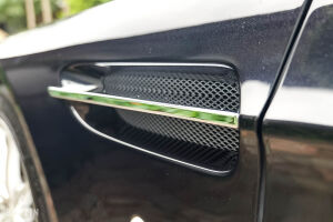 Aston Martin V8 Vantage - 2008