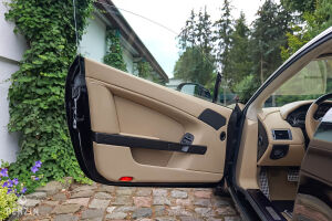 Aston Martin V8 Vantage - 2008