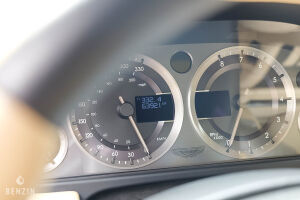 Aston Martin V8 Vantage - 2008