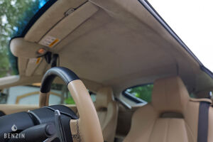 Aston Martin V8 Vantage - 2008