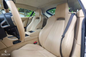 Aston Martin V8 Vantage - 2008