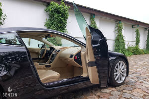 Aston Martin V8 Vantage - 2008