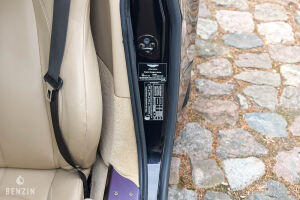 Aston Martin V8 Vantage - 2008