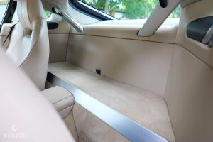 Aston Martin V8 Vantage - 2008